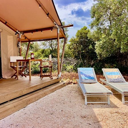 Domus Olea Glamping Hotell Ceglie Messapica Exteriör bild