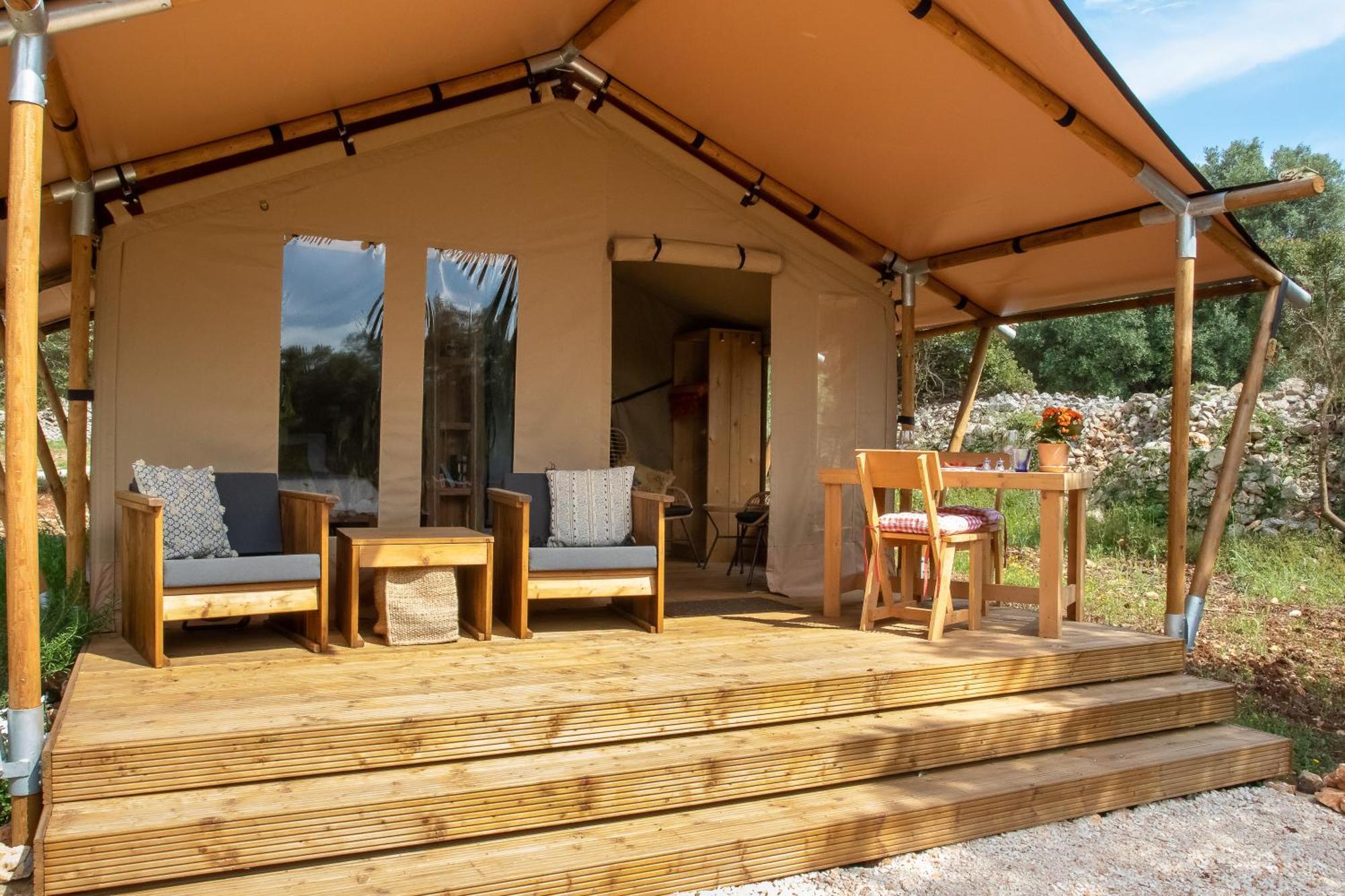 Domus Olea Glamping Hotell Ceglie Messapica Exteriör bild