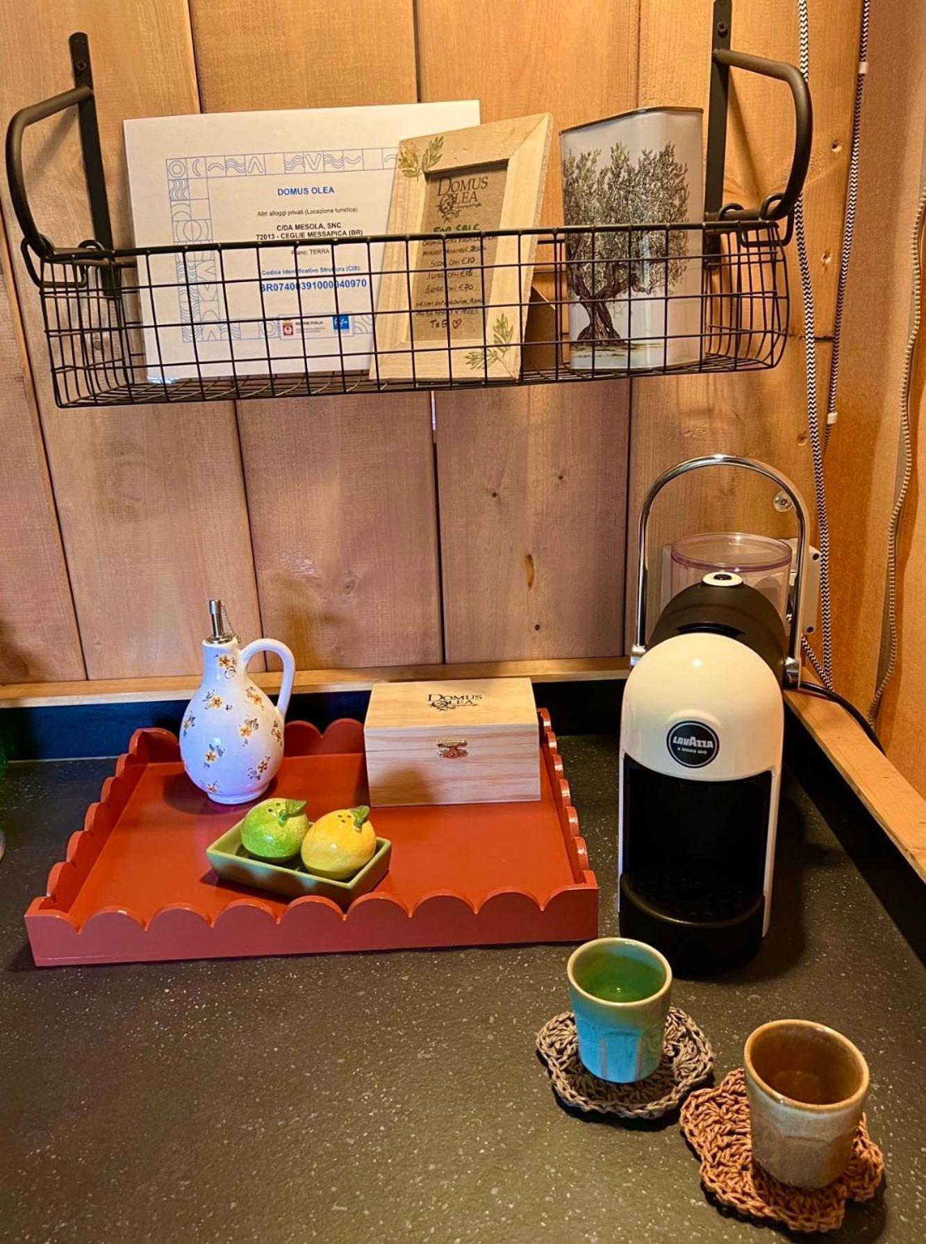 Domus Olea Glamping Hotell Ceglie Messapica Exteriör bild